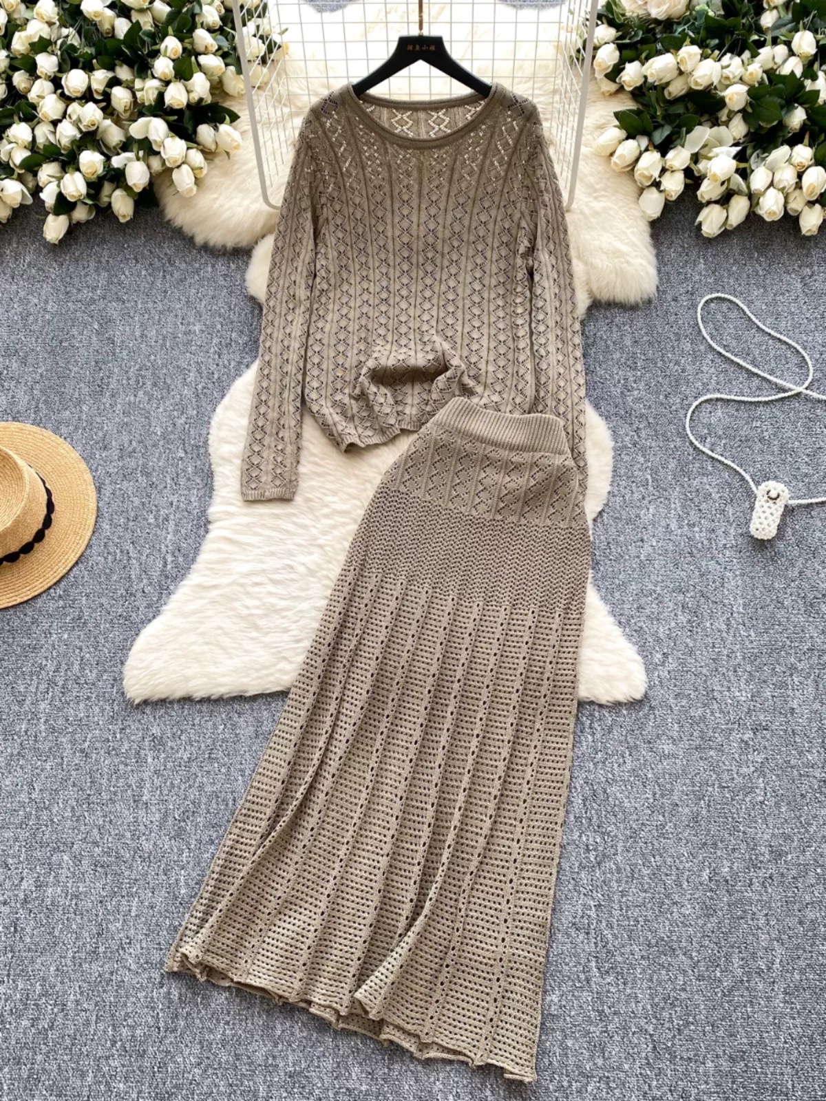 Love is the answer knitted set KTP280 images